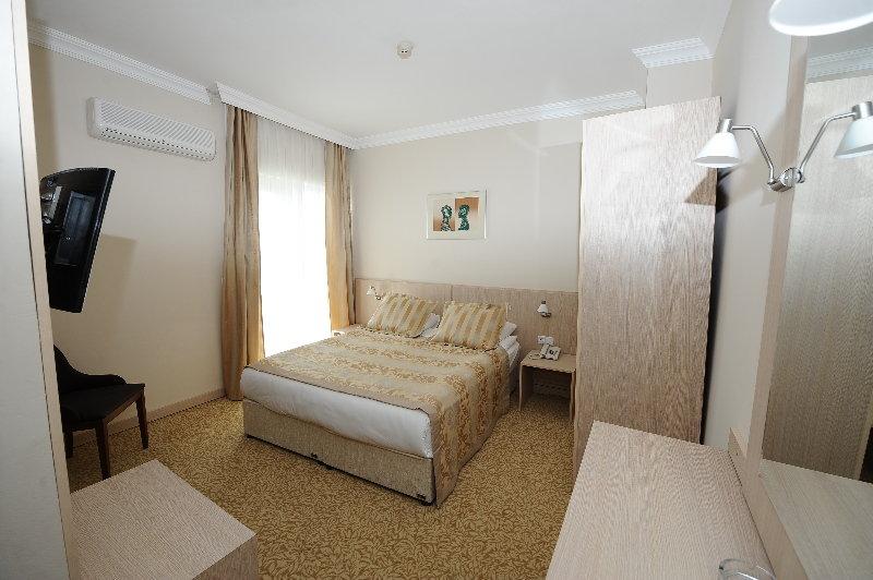 Hotel Suix Lara Antalya Exterior photo