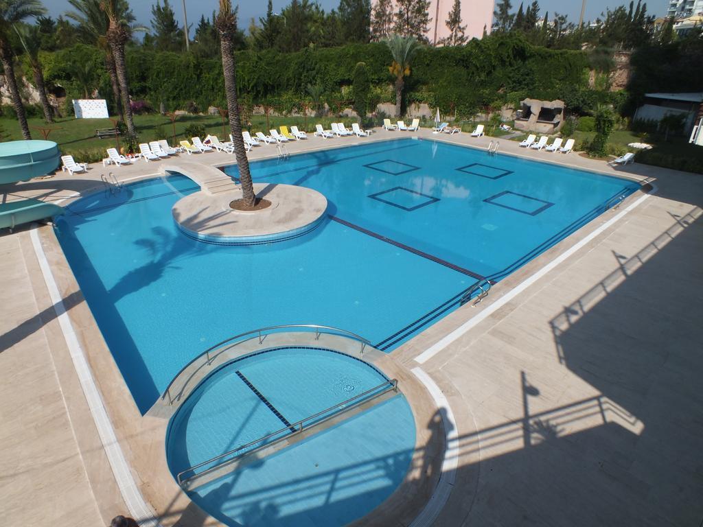 Hotel Suix Lara Antalya Exterior photo